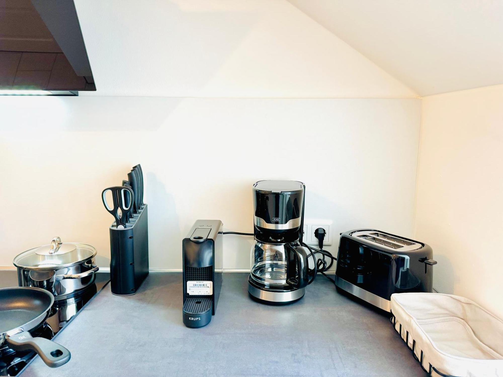 E&K Living - Design Apartments - Netflix - Audi - In Village - Free Parking Ingolstadt Ngoại thất bức ảnh